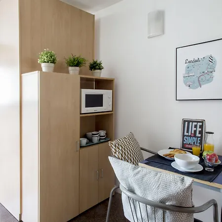 R.u Colegio De Cuenca - Centro Adscrito A La Reaj