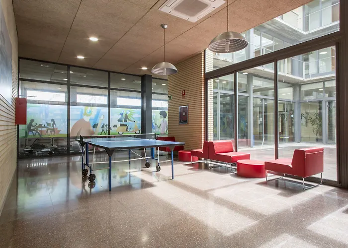 R.u Colegio De Cuenca - Centro Adscrito A La Reaj 2* Σαλαμάνκα