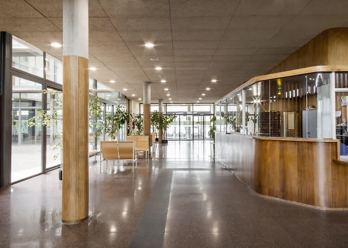 R.u Colegio De Cuenca - Centro Adscrito A La Reaj Σαλαμάνκα